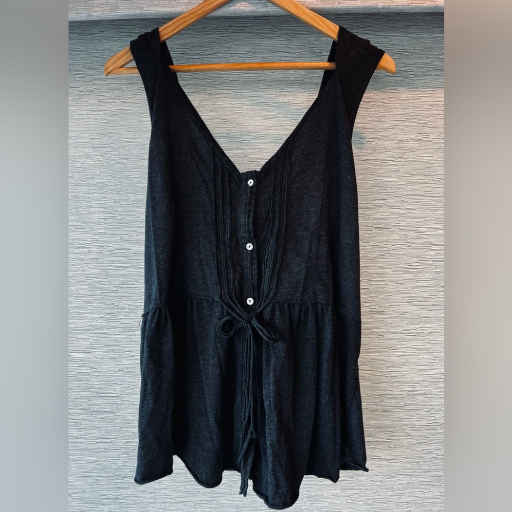 Volcom Blitz Vest NWOT